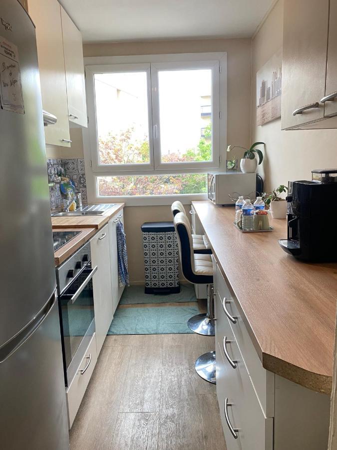 Superbe Appartement Au Calme Avec Parking Gratuit. Mérignac Exterior foto
